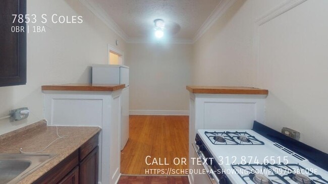 7853 S Coles-