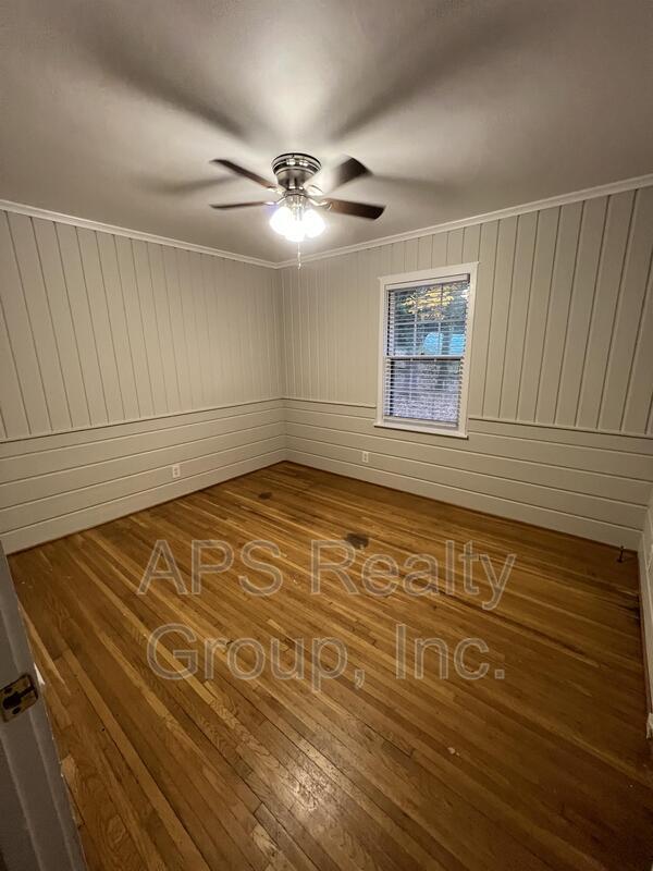 Photo - 1184 Lamont Dr