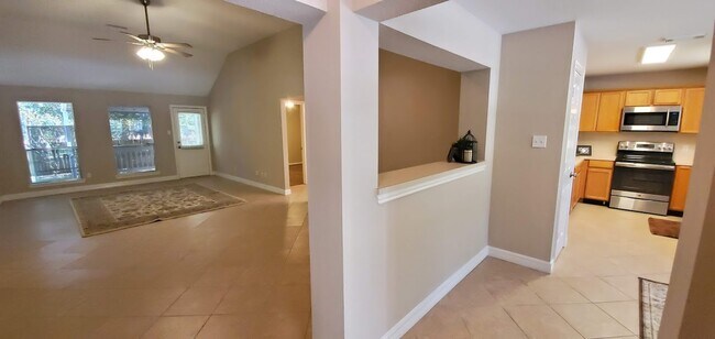 Photo - 1207 Toby Ln