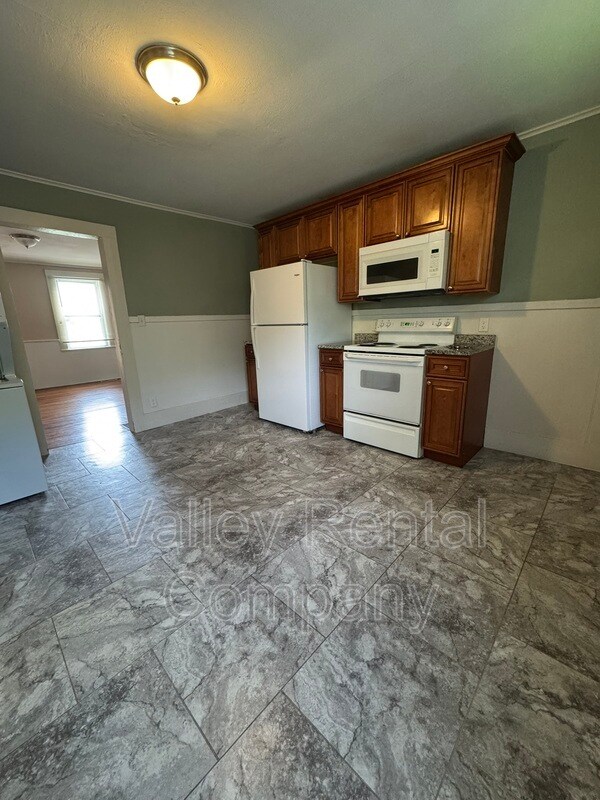 Photo - 46 Old Amherst Rd