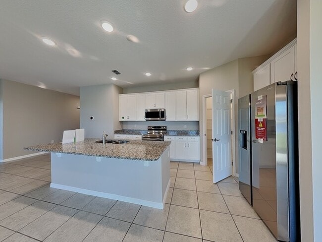 Photo - 1150 Lone Palm Wy