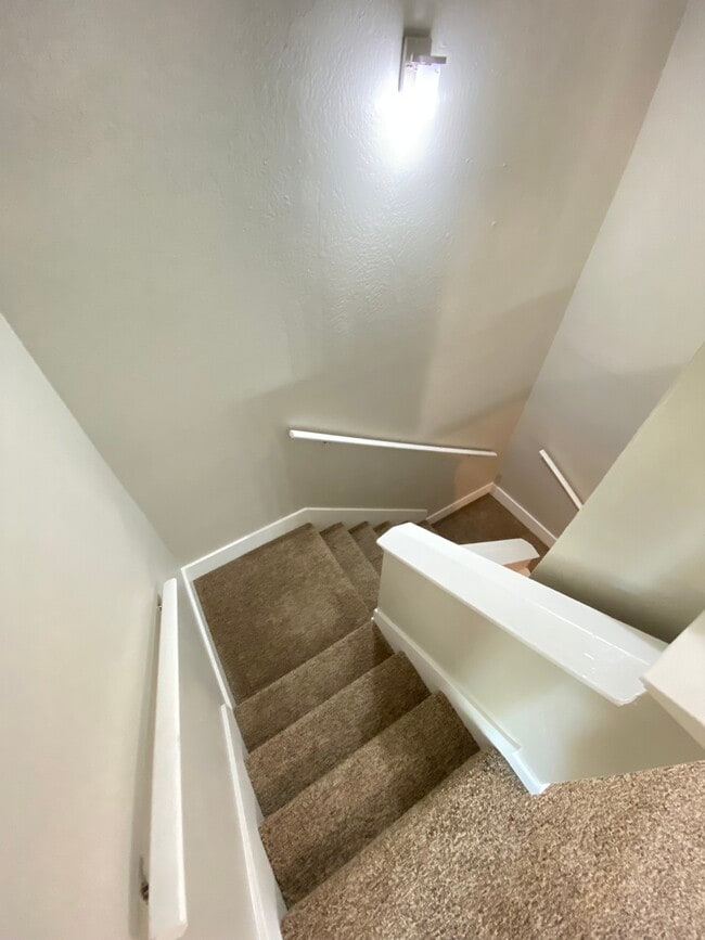 Oakpoint Apartments