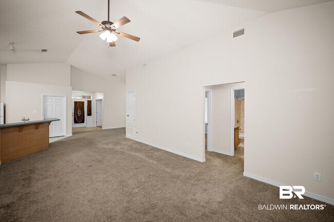 Photo - 13097 Concord Dr E