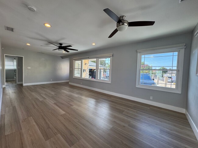 9691 Elon Ave