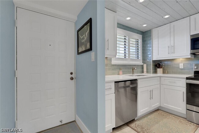 Photo - 2121 Collier Ave Unit 508