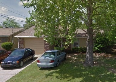 Photo - 207 Hidden Glen Way