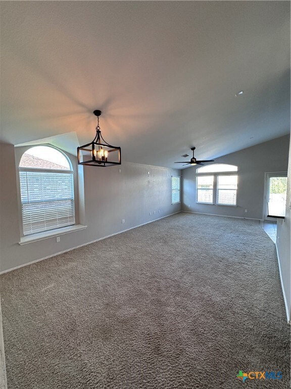 Photo - 6902 Golden Oak Ln