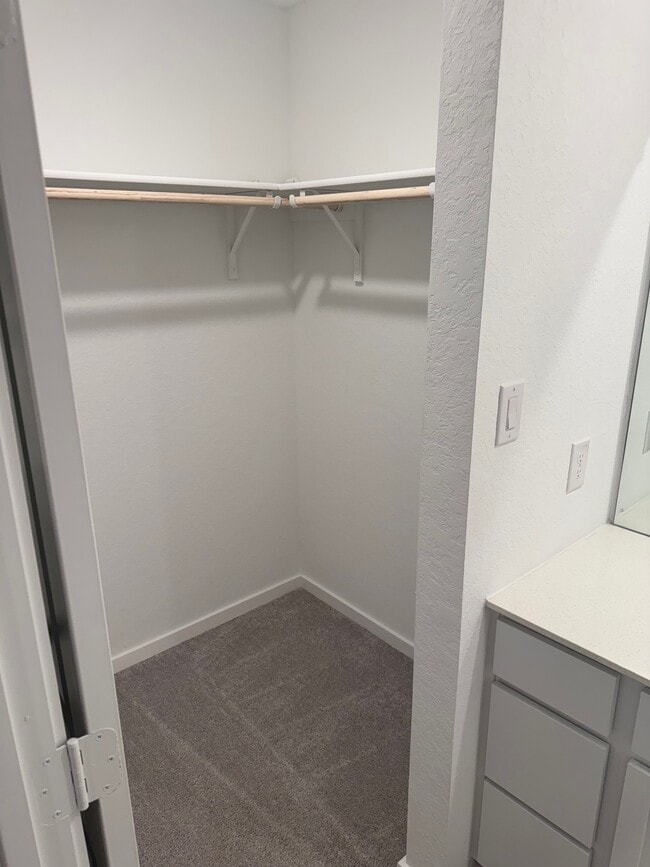 Building Photo - 7306 India Star