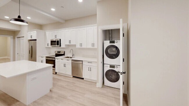 Photo - Newly Renovated Theater District 4 Bed/2 Bath + Office on Tremont Street.  Available 9/1.  NO BRO...