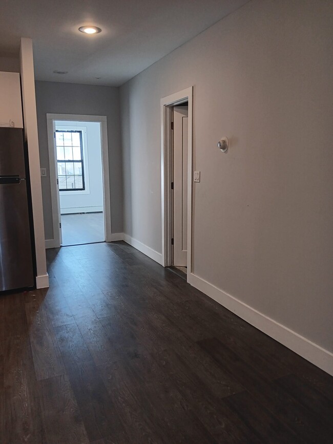 Photo - 1046 E 228th St Townhome