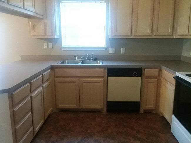 Photo - 112 Obrien Ct