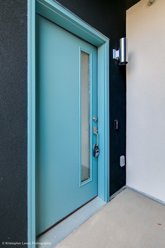 Photo - 1559 King St