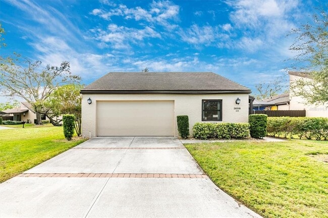 Building Photo - 3698 Glen Oaks Manor Dr Rental