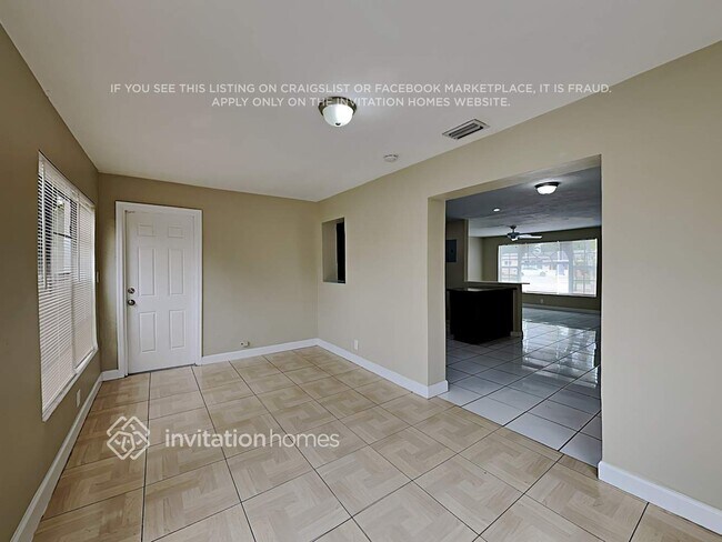 Photo - 2401 Jamaica Dr