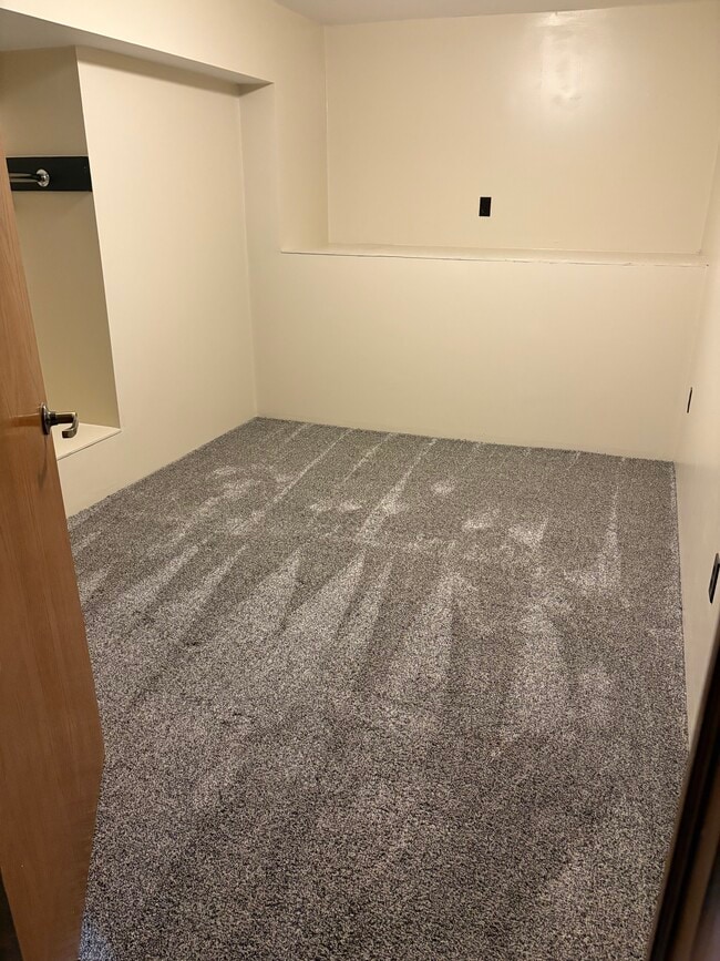 Photo - 623 E Ash St