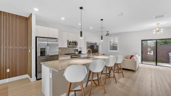 Photo - 10455 NW 82nd St Unit 9