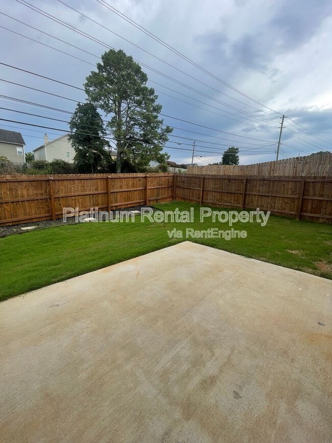Photo - 350 Cranston Dr