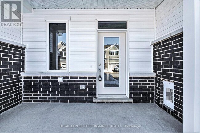 Photo - 416 Epoch St