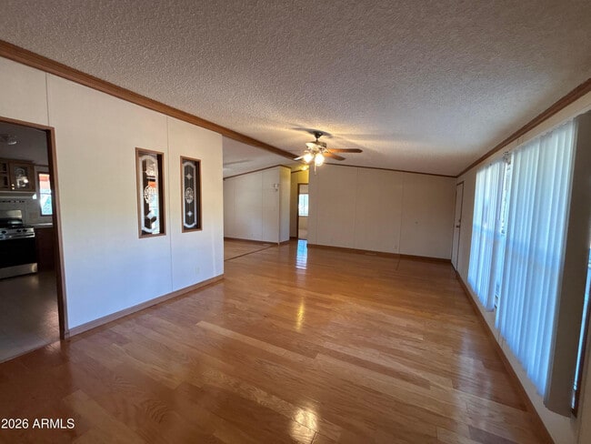 Building Photo - 44410 N 14th St