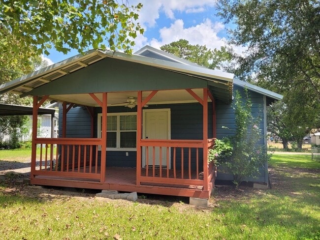 Photo - 205 N Lelia Ave