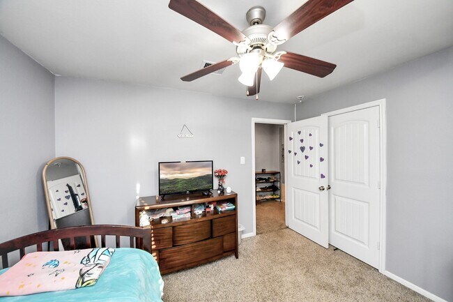 Photo - 3030 Dripping Springs Ct