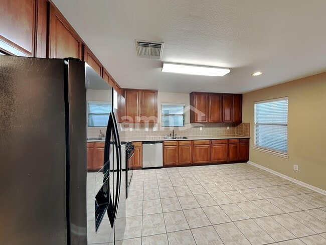 Photo - 18302 Fair Grange Ln