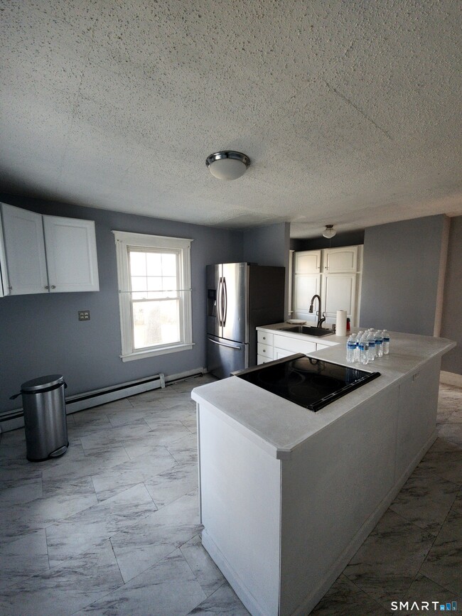 Photo - 78 Maplewood Ave Unidad 1