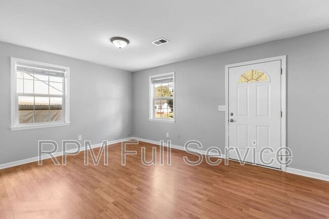 Photo - 712 Myrtle St
