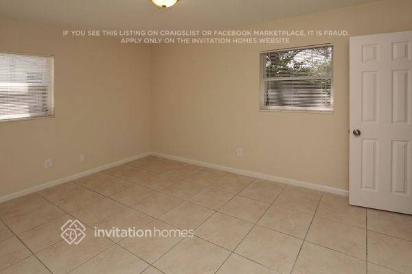 Photo - 8606 Chinaberry Dr