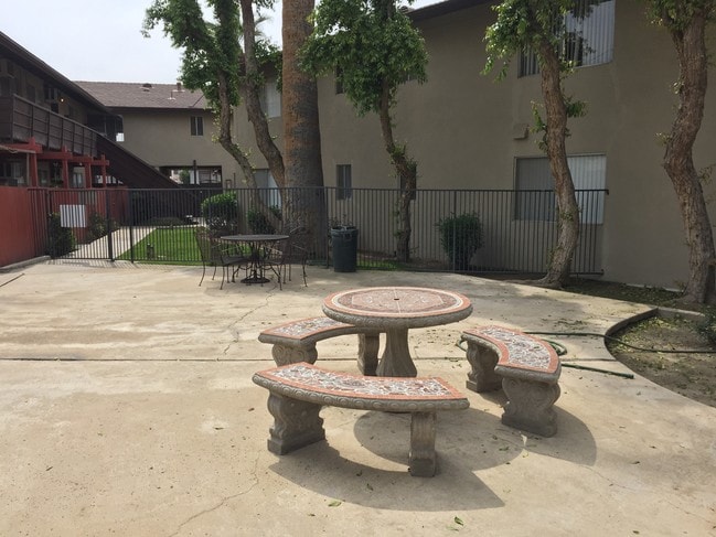 The Birches Apartments - The Birches