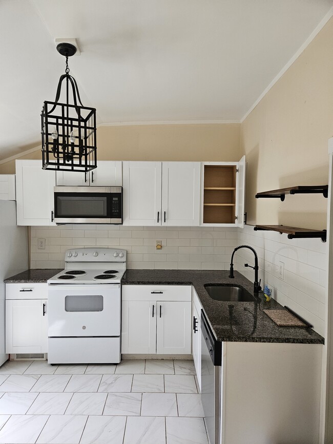 Cocina - 207 Mountain Rd