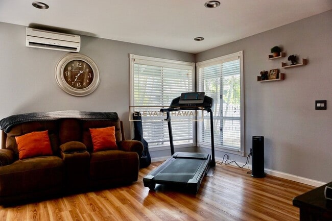 Photo - CHARMING & MODERN 2 BED 2 BATH 2 PARKING T...