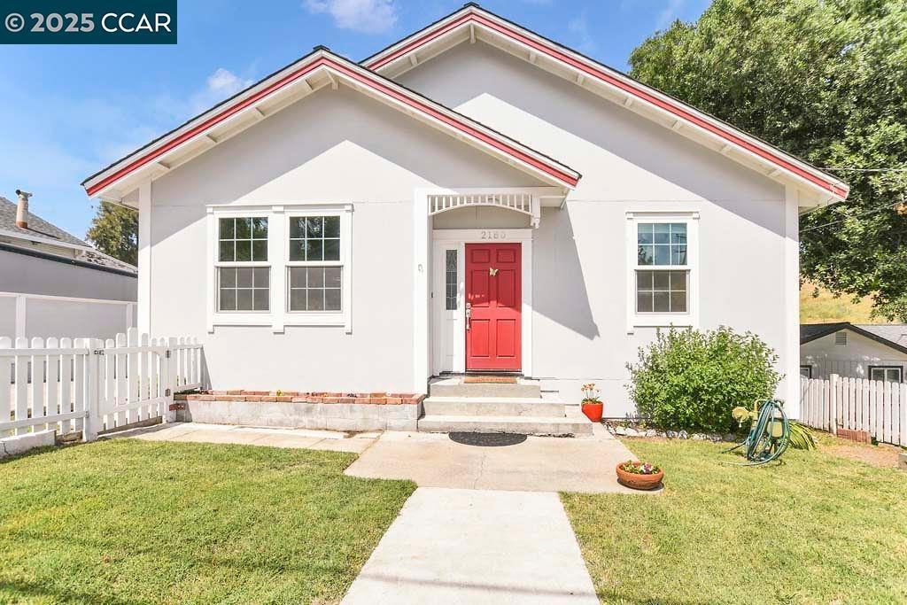 Photo - 2180 James St (Martinez, CA)