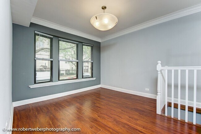 Photo - Gorgeous 3 Bed 2 Bath in the Edgewater area Unit 1