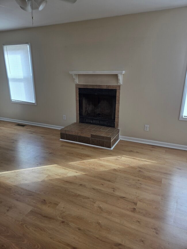 Photo - 1214 Nealtown Rd Unit Acct. # 49022032