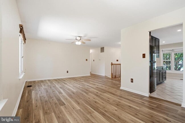Photo - 8487 Inspiration Ave
