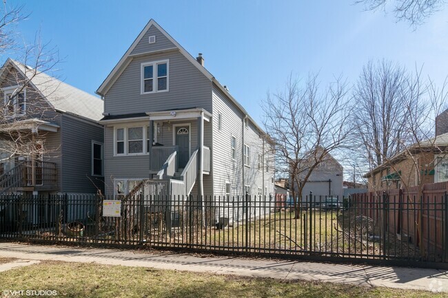 Building Photo - 3707 W McLean Ave Unit 3 Rental