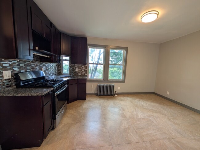 Photo - 1 Bed 1 Bath