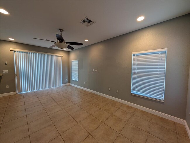 Photo - 2851 W Prospect Rd