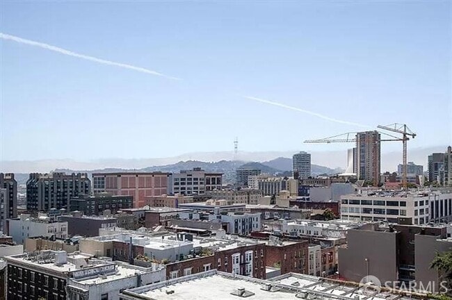 Photo - 1080 Sutter St