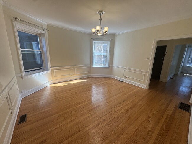 Photo - 5849 N Campbell Ave