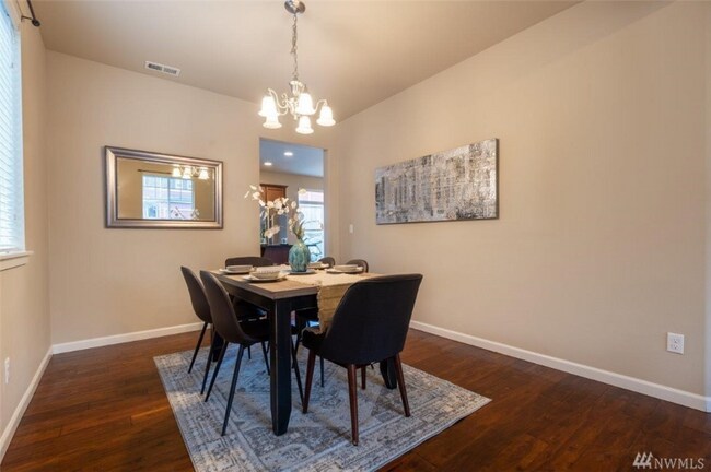 Photo - 1441 Farina Lp SE