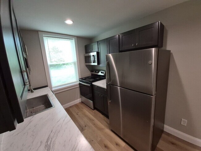 Photo - 2668 Shaffer Ave