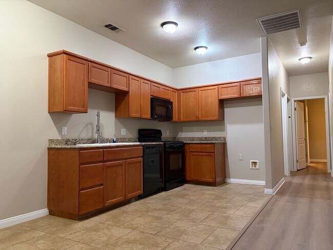 Photo - 8001 Walpole Ave Unit B