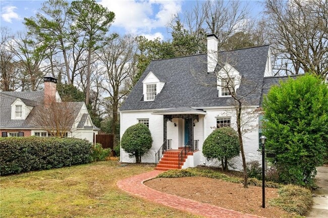 Photo - 2878 N Hills Dr NE