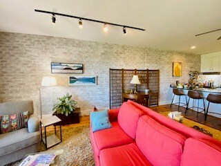 Photo - 300 -2A-32A Mason Ave