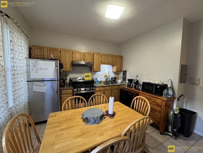 Photo - 1 Chelsea Ter Unit 1