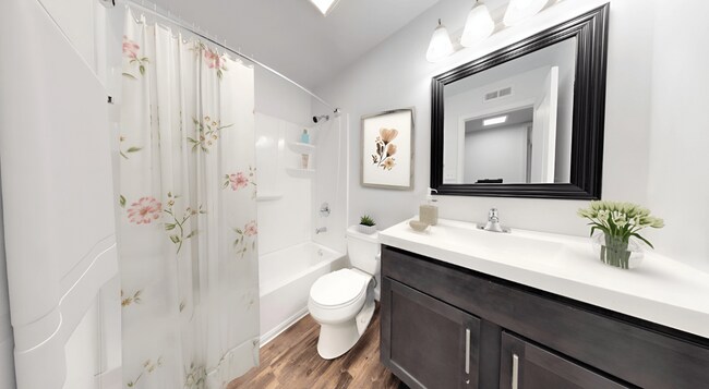 Photo - Lawrence Landing