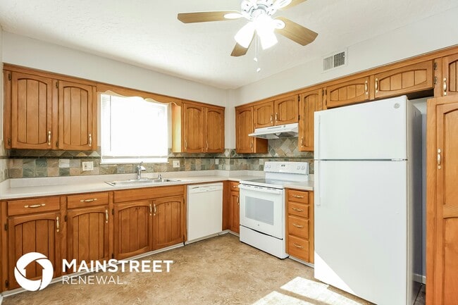 Photo - 5221 N Wyandotte St