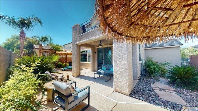 Photo - 2402 Radio City St